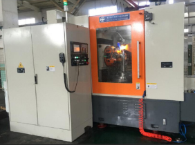 數控滾齒機 數控滾齒機